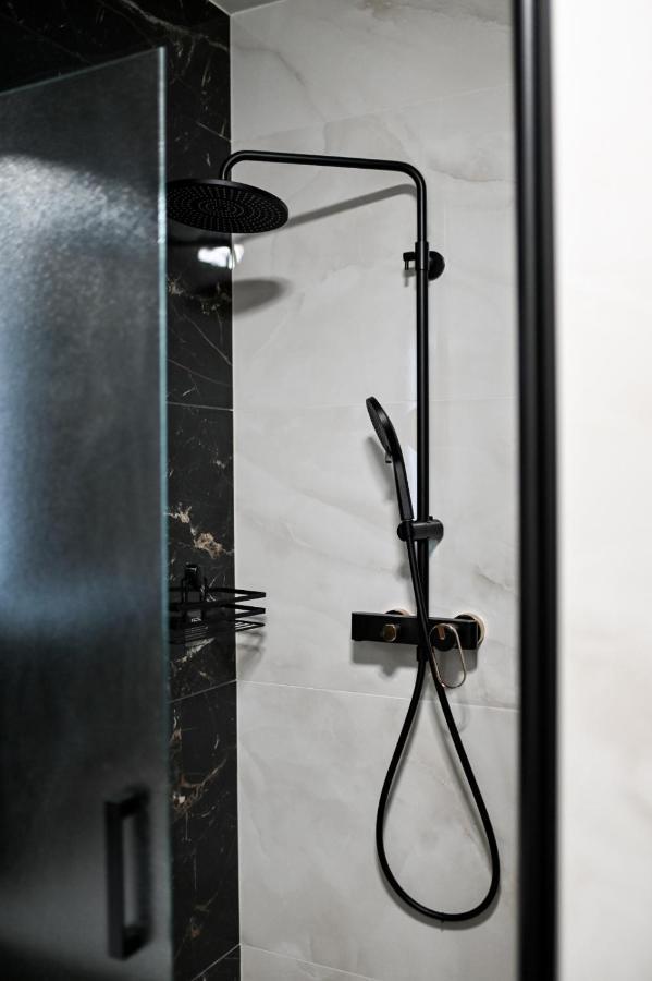 Newly Renovated Apartment Luce Ζαντάρ Εξωτερικό φωτογραφία