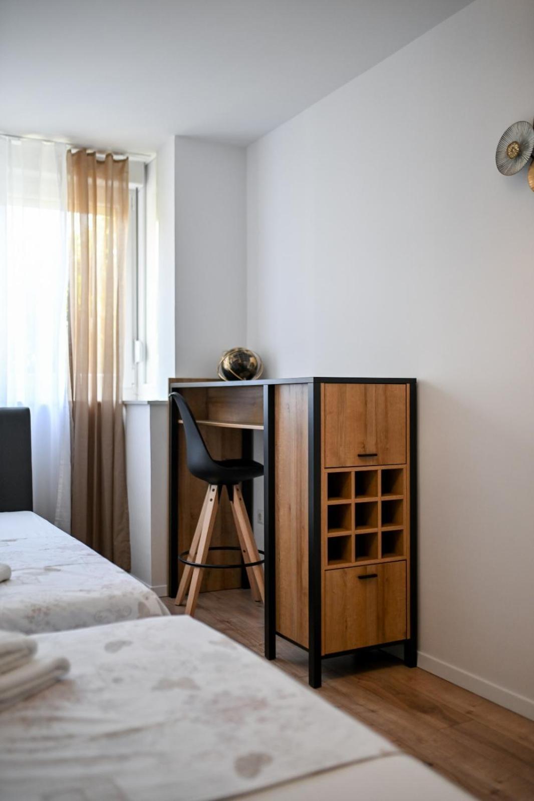 Newly Renovated Apartment Luce Ζαντάρ Εξωτερικό φωτογραφία