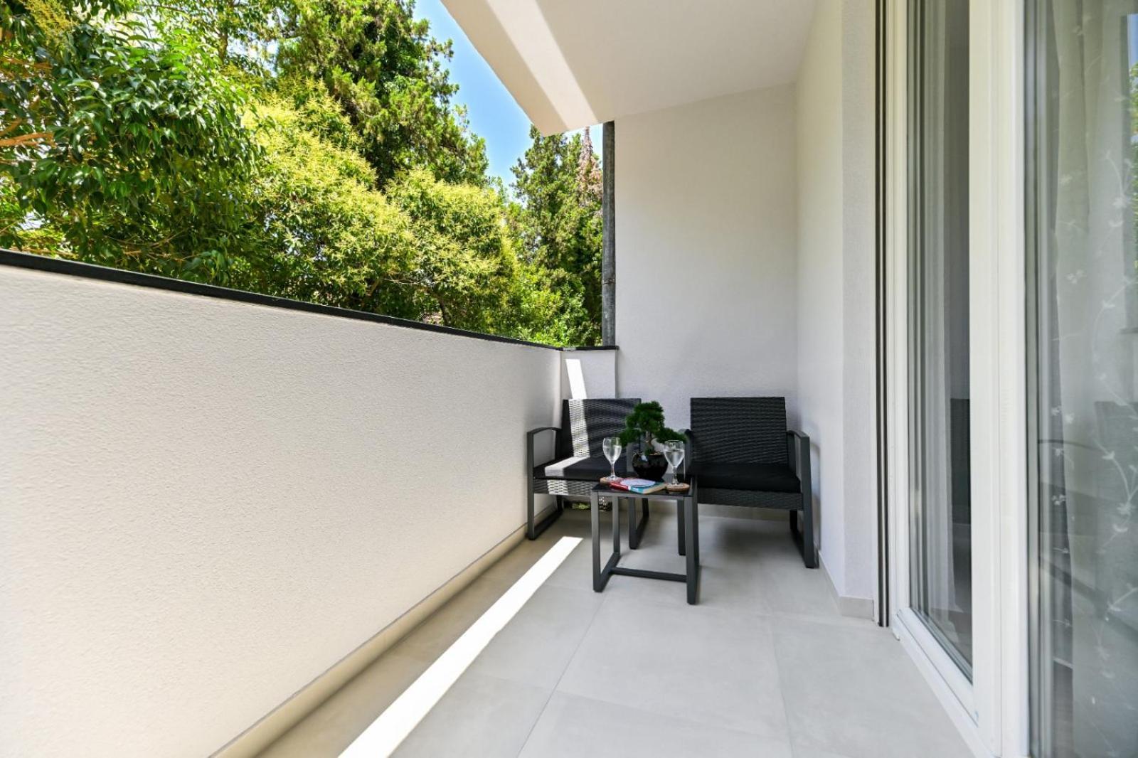 Newly Renovated Apartment Luce Ζαντάρ Εξωτερικό φωτογραφία